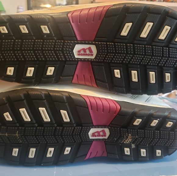 Morrow Woman's Snowboard Boots - Picture 3 of 4